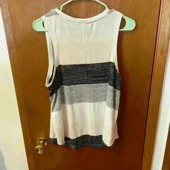 Market‎ & Spruce - Size XL Scoop Neck Tank - Picture 4 of 4